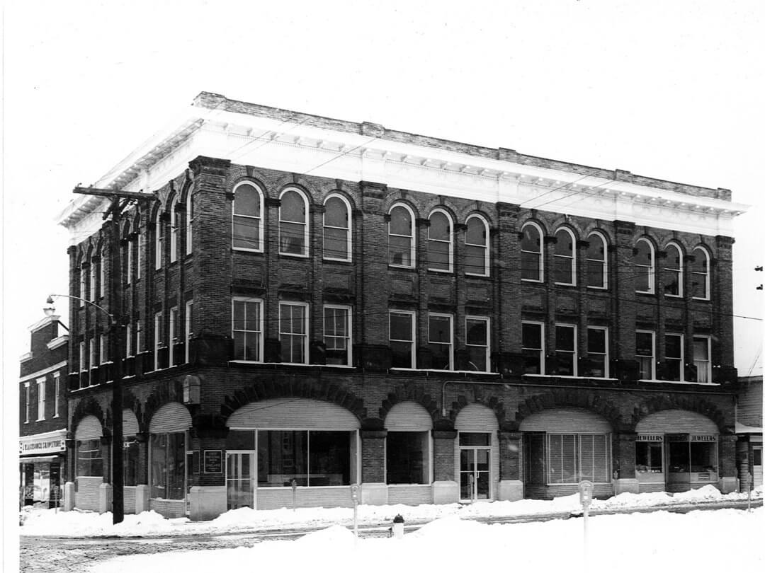 About First United Bank & Trust First United Bank & Trust