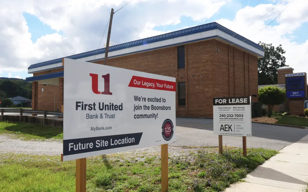 Boonesboro office with coming soon sign