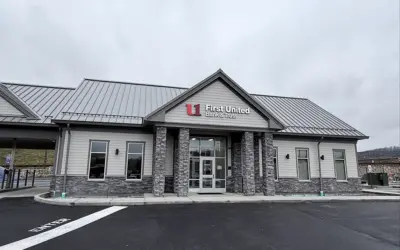 First United Bank & Trust Celebrates Grand Opening of new WestRidge Community Office with Week-Long Event